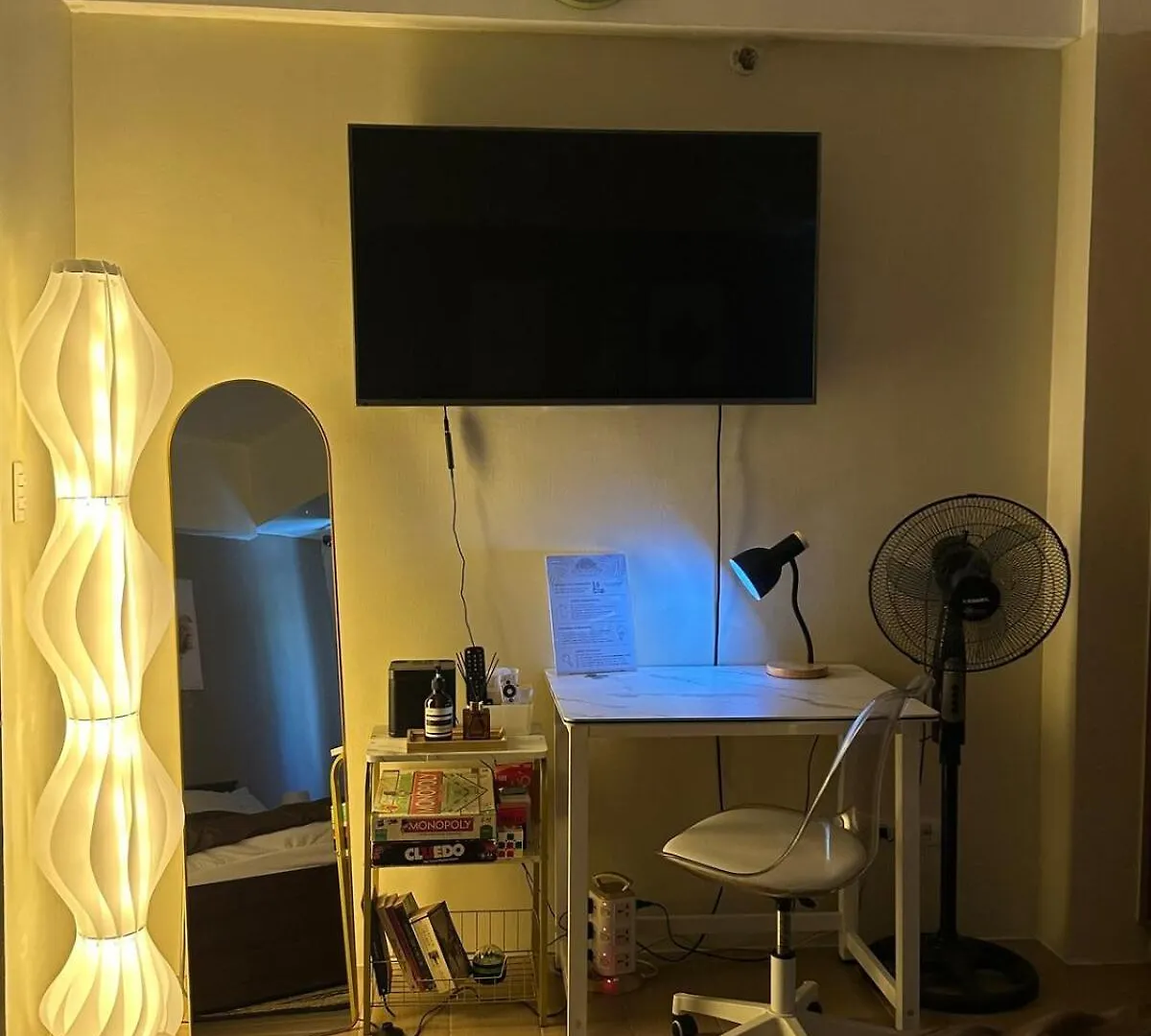 Apartment The Chic Studio At 150 Near Naia Terminal 3 Manila